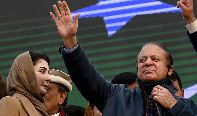 Nawaz scores best economic performance than opponents: Bloomberg