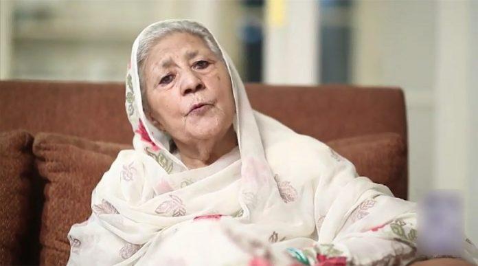 اردو کی معروف ناول نگار، افسانہ اور ڈرامہ نویس بانو قدسیہ کی برسی آج منائی جا رہی ہے