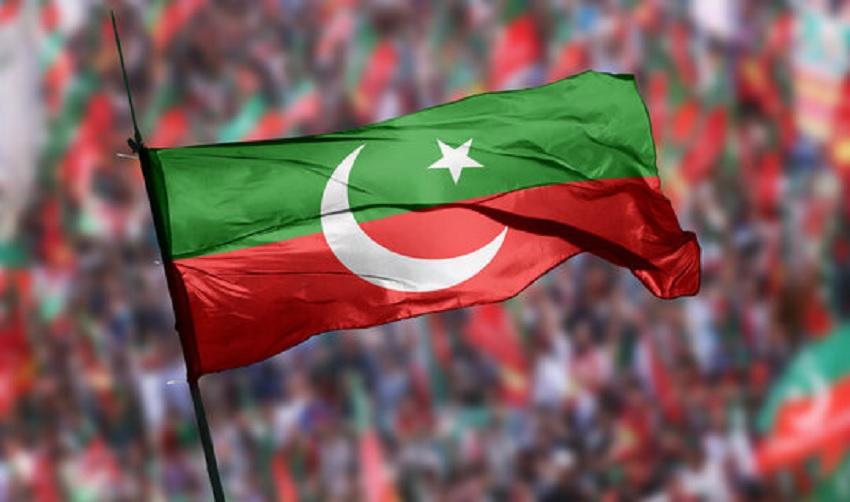 Administration set up PTI camp in NA-128 polling station