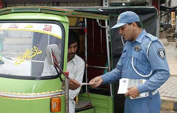 ون وے کی خلاف ورزی کرنے والے شہریوں کے لیے ایک اور بری خبر آگئی