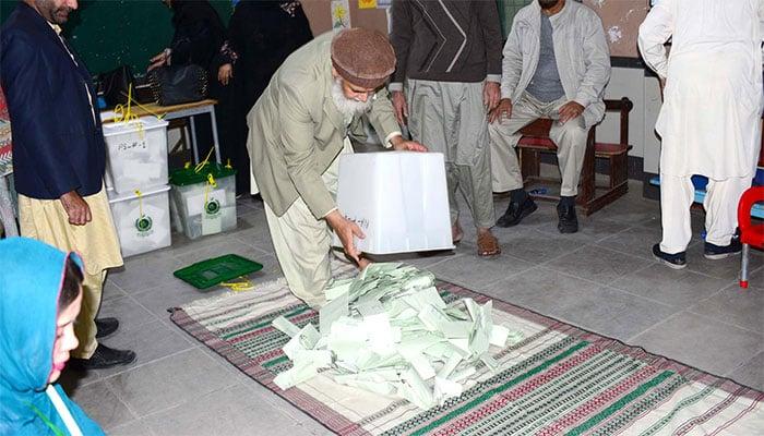 خیبر پختونخواہ اسمبلی کی 77 نشستوں پر آزاد امید وار کامیاب