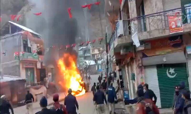 شانگلہ میں مبینہ دھاندلی کے باعث  حالات کشیدہ،  پی ٹی آئی 4 افراد جاں بحق ، 10 زخمی