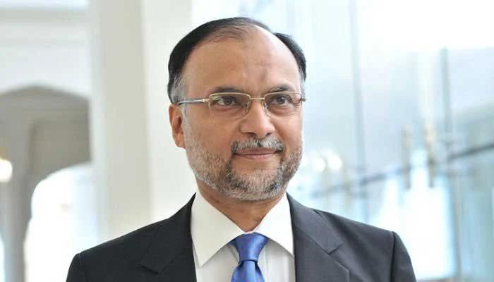 قوم نے مینڈیٹ دے کر سیاسی پارٹیوں کو ایک دوسرے کا محتاج کر دیا ہے ،احسن اقبال