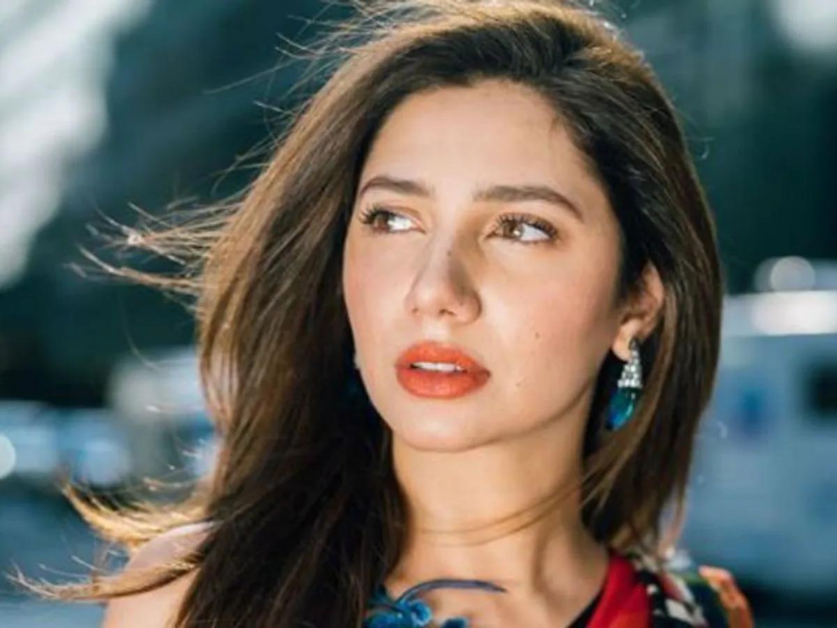 Mahira Khan speaks up about pregnancy speculations