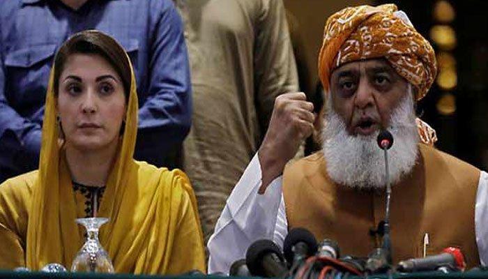 پی ڈی ایم اسٹیئرنگ کمیٹی نے لانگ مارچ اور استعفوں سے متعلق سفارشات تیار کرلیں