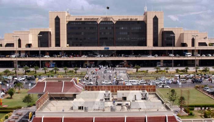 Customs raid on Karachi airport, one passenger apprehended