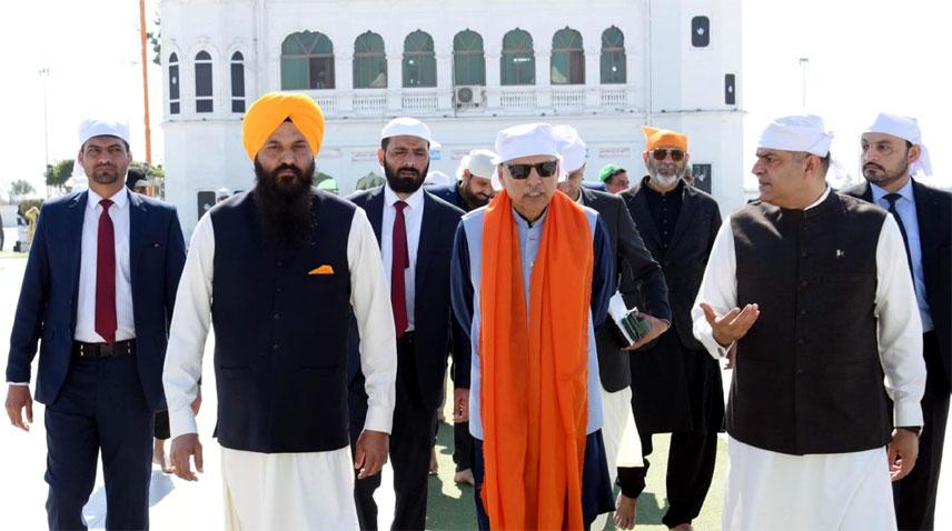 President terms Kartarpur Corridor as symbol of love, peace