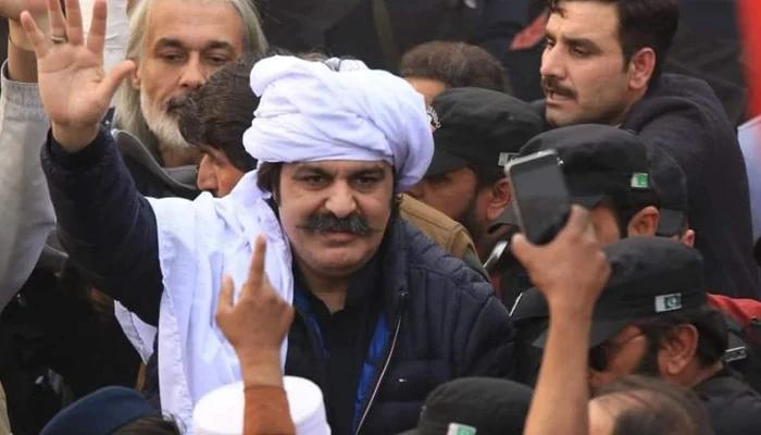 Ali Amin to participate in KP Assembly as independent
