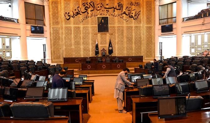 Newly elected members of KP assembly takes oath