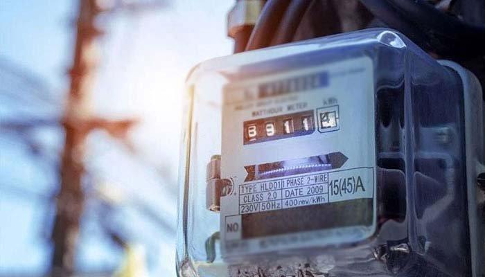 کراچی کے شہریوں پربجلی بم گرادیا گیا