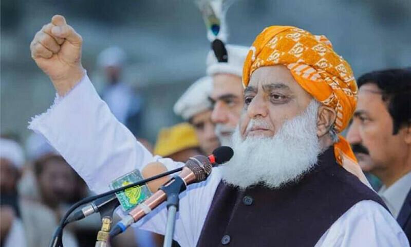 ہمیں احتجاج کرنے پر  اکسایا جا رہا ہے ، مولانا فضل الرحمن
