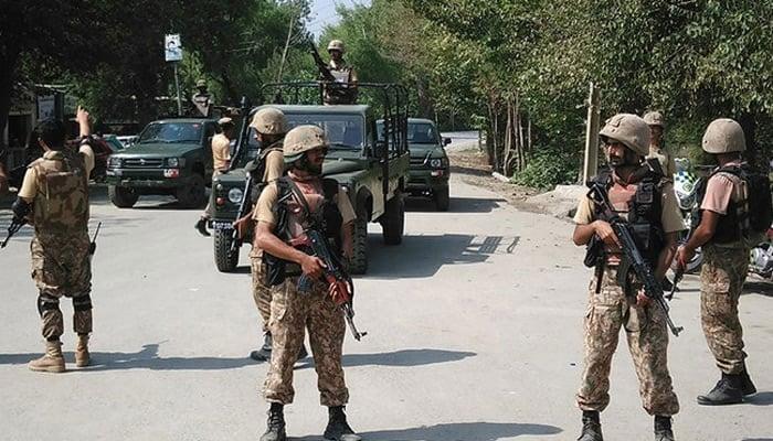 ضلع کرک میں سیکیورٹی فورسز کی کارروائی میں 3 دہشت گرد ہلاک