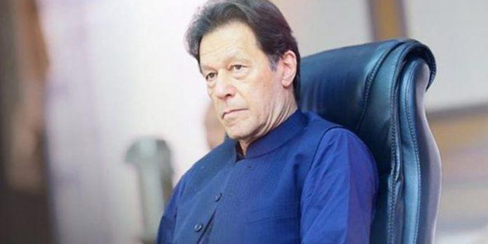 PM lauds young policeman for saving man from being crushed