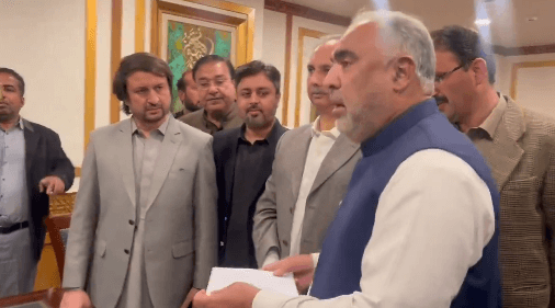 بانی چیئرمین پی ٹی آئی  کی رہائی کے لئے قومی اسمبلی میں قرارداد جمع