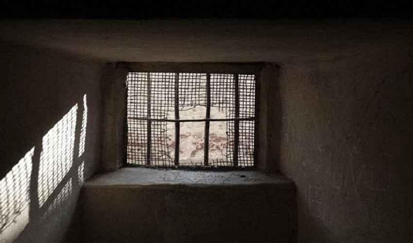 Three terrorists apprehended near Adiala jail 