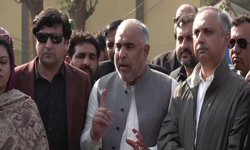 پی ٹی آئی کا الیکشن میں  دھاندلی کے خلاف  گرینڈ الائنس بنانے کا فیصلہ