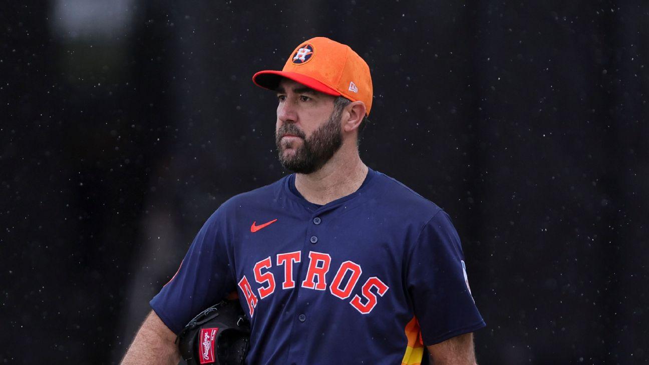 Astros say Verlander will begin season on IL