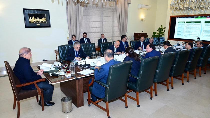 PM directs to ensure uninterrupted power, gas supply during Ramadan