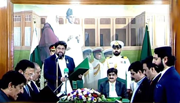 Eight-member Sindh cabinet takes oath in Karachi