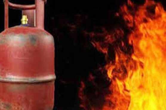 Cylinder explosion injures eight, two roofs collapse