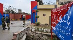  پنجاب میں جیلوں کی سکیورٹی سخت کرنے کے احکامات ،قیدیوں  سے ملاقاتوں پر  پابندی عائد