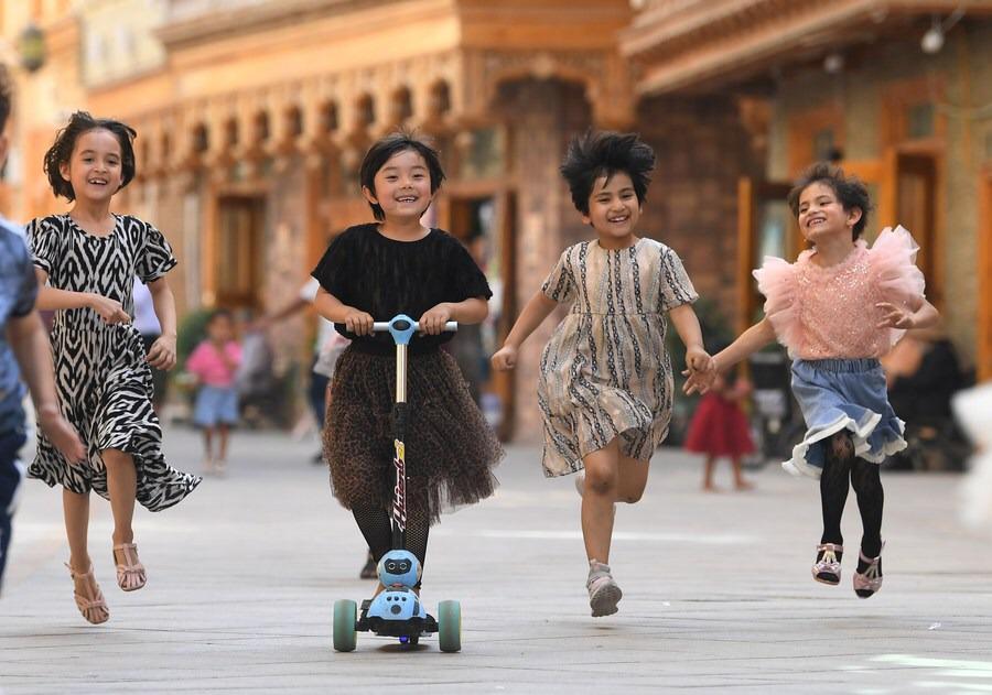 New China Research issues report on democracy, freedom and human rights
