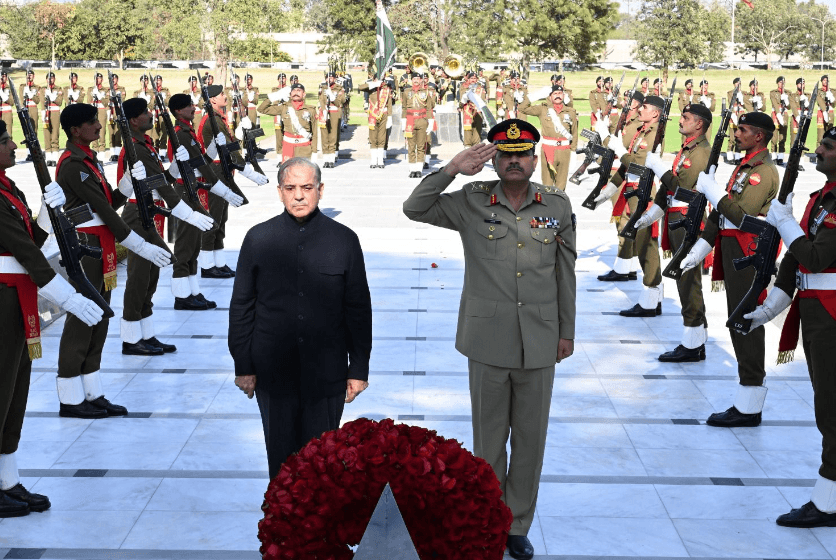 Civil, Military leadership reiterate commitment to work together for Pakistan