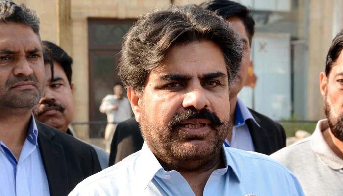 Nasir Shah claims Zardari calls Faisal Vawda as political son