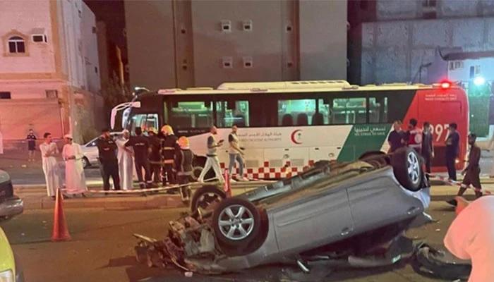 Speeding car rams into people sitting at Iftar table in Makkah