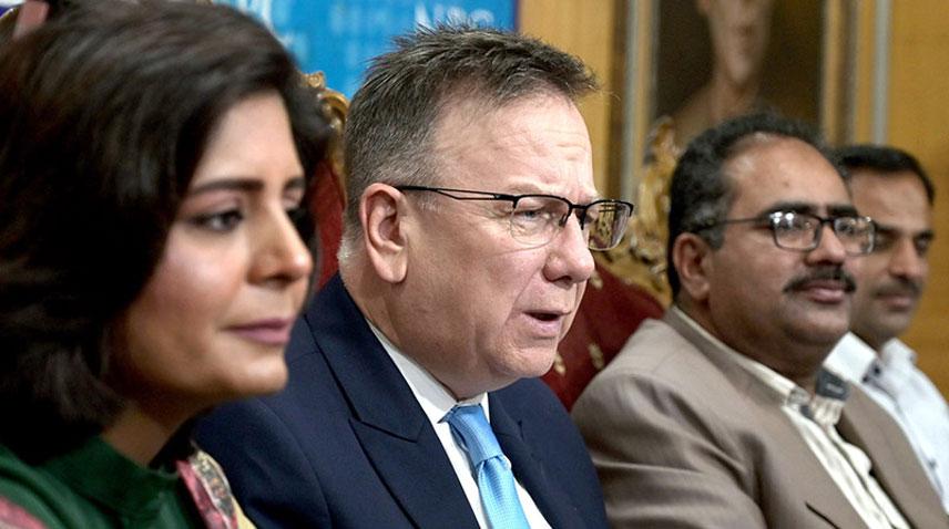 پاکستان میں توانائی کے بحران سے نمٹنے کیلئے پولینڈ کی کمپنی سندھ میں کام کر رہی ہے ، پولینڈ سفیر