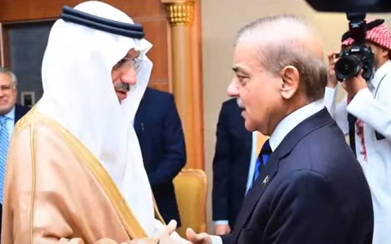 وزیراعظم سے اسلامی ترقیاتی بینک کے صدر کی ملاقات، مختلف منصوبوں کو جلد مکمل کرنے پر اتفاق