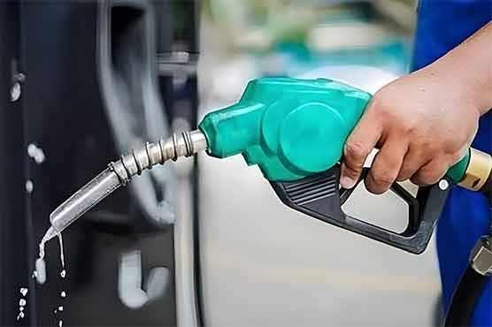یکم مئی سے پٹرولیم مصنوعات کی قیمتوں میں کمی کا امکان