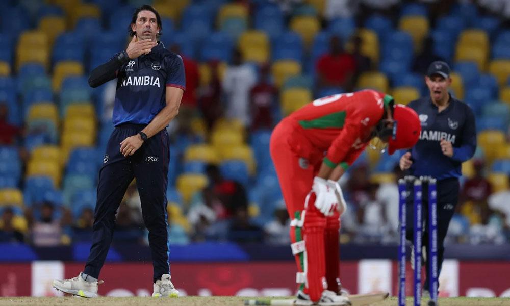 ٹی 20ورلڈ کپ،نمیبیا نے سپر اوور میں عمان کو ہرا دیا