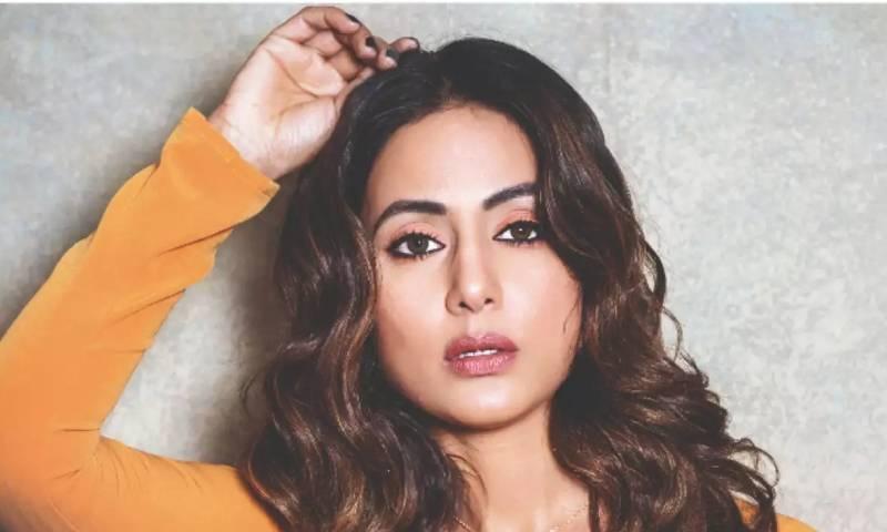 بھارتی اداکارہ حنا خان کو تیسری اسٹیج
کے چھاتی کینسر کی تشخیص