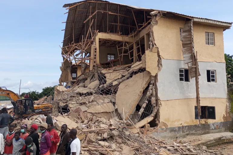 22 killed after school building collapses in Nigeria