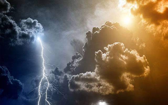 لاہور میں موسم ابر آلود، کہیں دھوپ اور کہیں بارش کا امکان