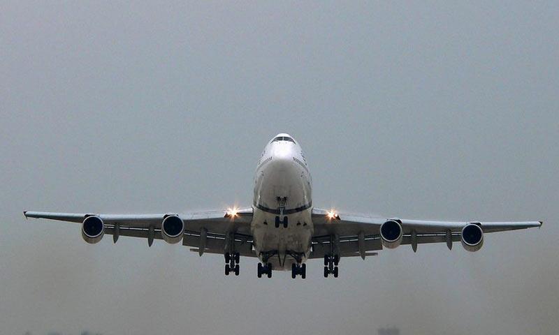 اسلام آباد سے سعودی عرب جانے والی پرواز حادثے سے بال بال بچ گئی