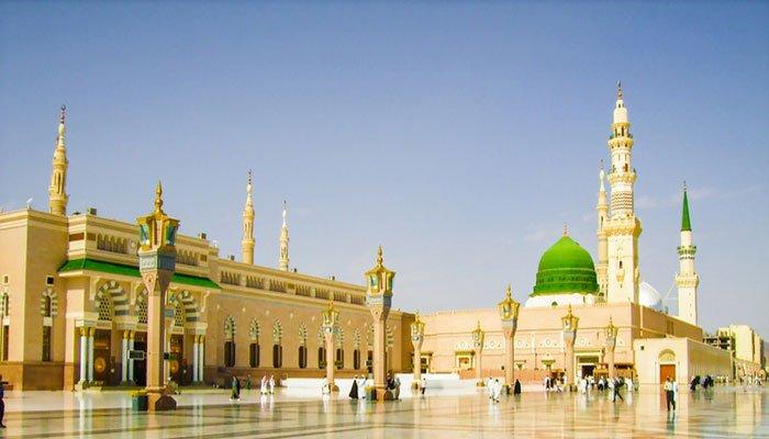 کورونا وائرس : مسجدِ نبوی ﷺ کی چھت نمازیوں کیلئے کھول دی گئی