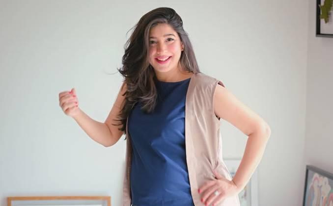 Maryam Nafees' baby bump photos spark debate on social media
