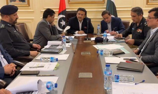 کراچی : ٹریفک حادثات کو روکنے کے لیے اہم اقدامات کا اعلان