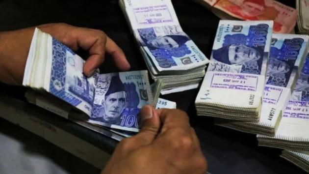 10% salary boost for govt employees approved