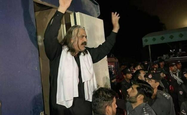 Court issues non-bailable warrants for CM Gandapur
