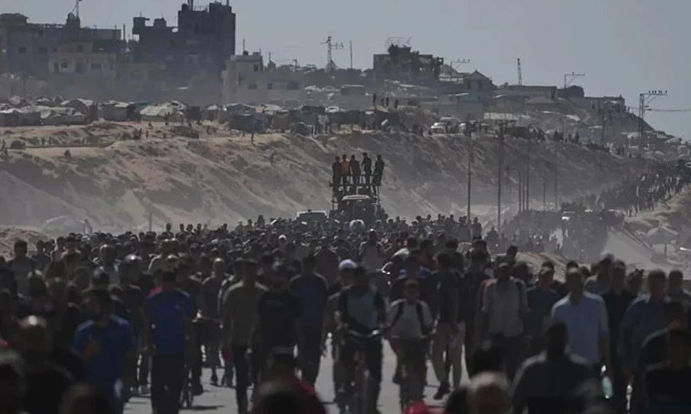 Gaza ceasefire: Palestinians pick up leftover belongings, head to destroyed homes