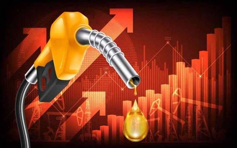 پاکستان میں پٹرولیم مصنوعات کی قیمتوں میں کمی کا امکان
