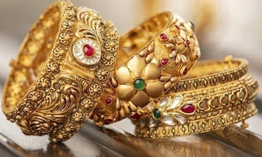 Gold prices drop in two days