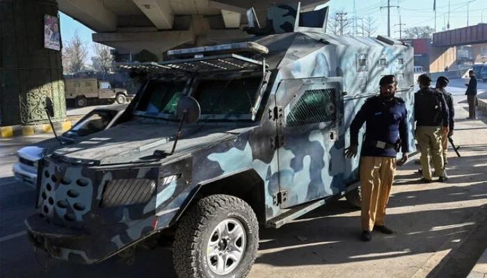 خیبر پختونخوا کی پولیس کو بلٹ پروف گاڑیوں کی کمی کا سامنا