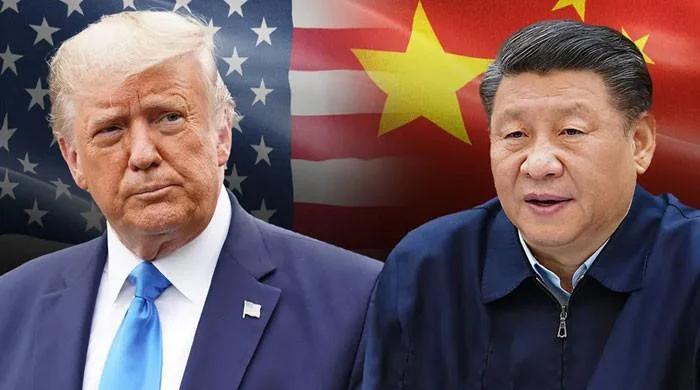 امریکی صدر ڈونلڈ ٹرمپ کا چین پر عائد ٹیرف کو 10 فیصد کم کرنے کا اعلان