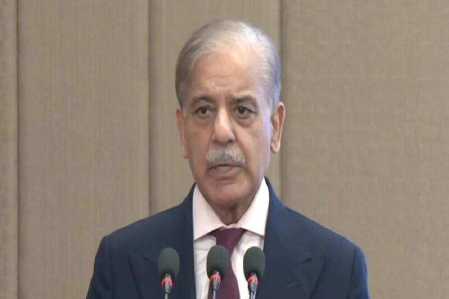 وزیراعظم کی مالی سال 2025 میں59 لاکھ ریکارڈ ٹیکس گوشوارے جمع ہونے پر ایف بی آر حکام کی پزیرائی