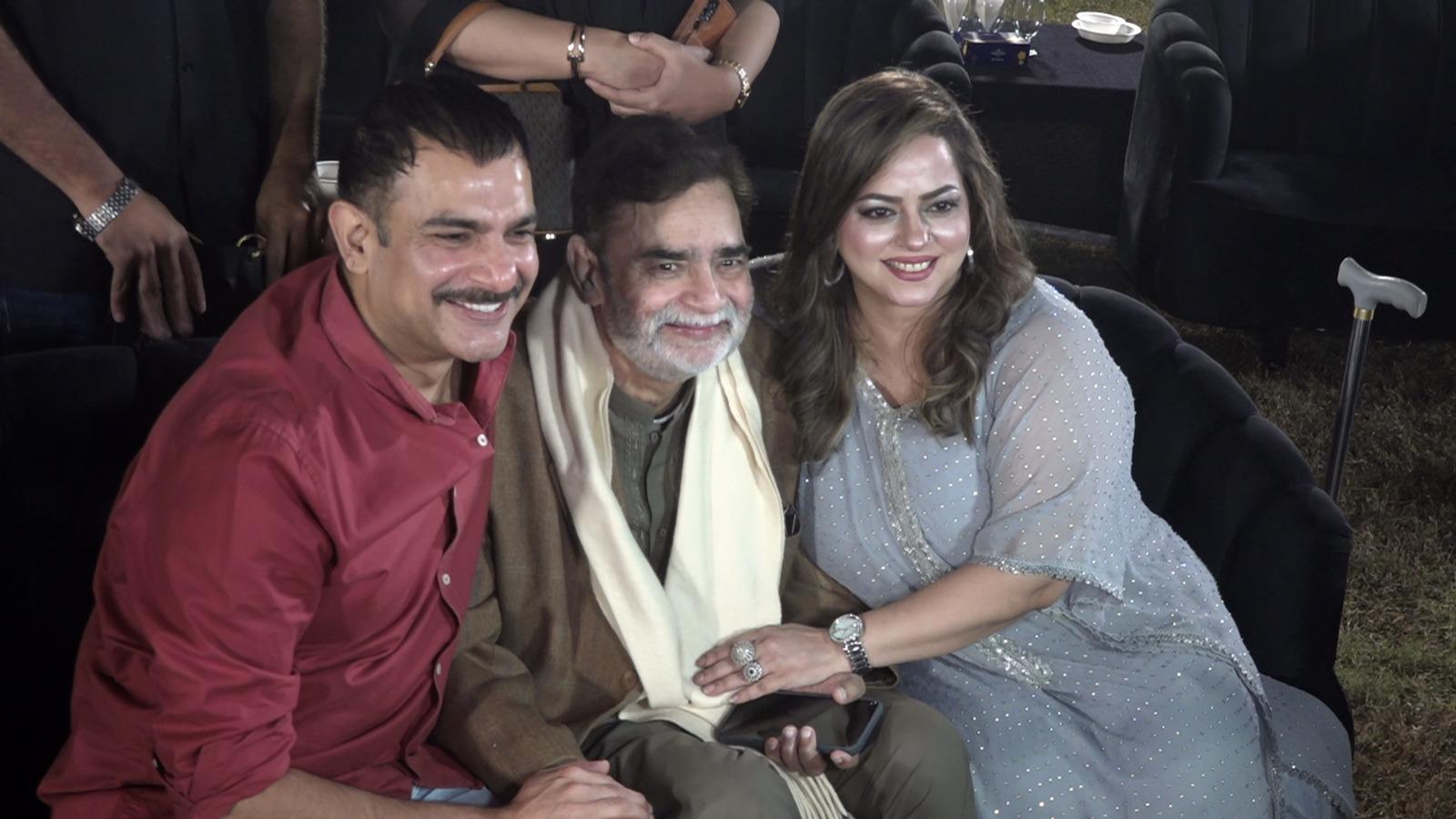 لیجنڈ اداکارعرفان کھوسٹ نے اپنے پروڈکشن ہاؤس کھوسٹ پروڈکشن کا آغاز کر دیا،شوبز شخصیات کی شرکت