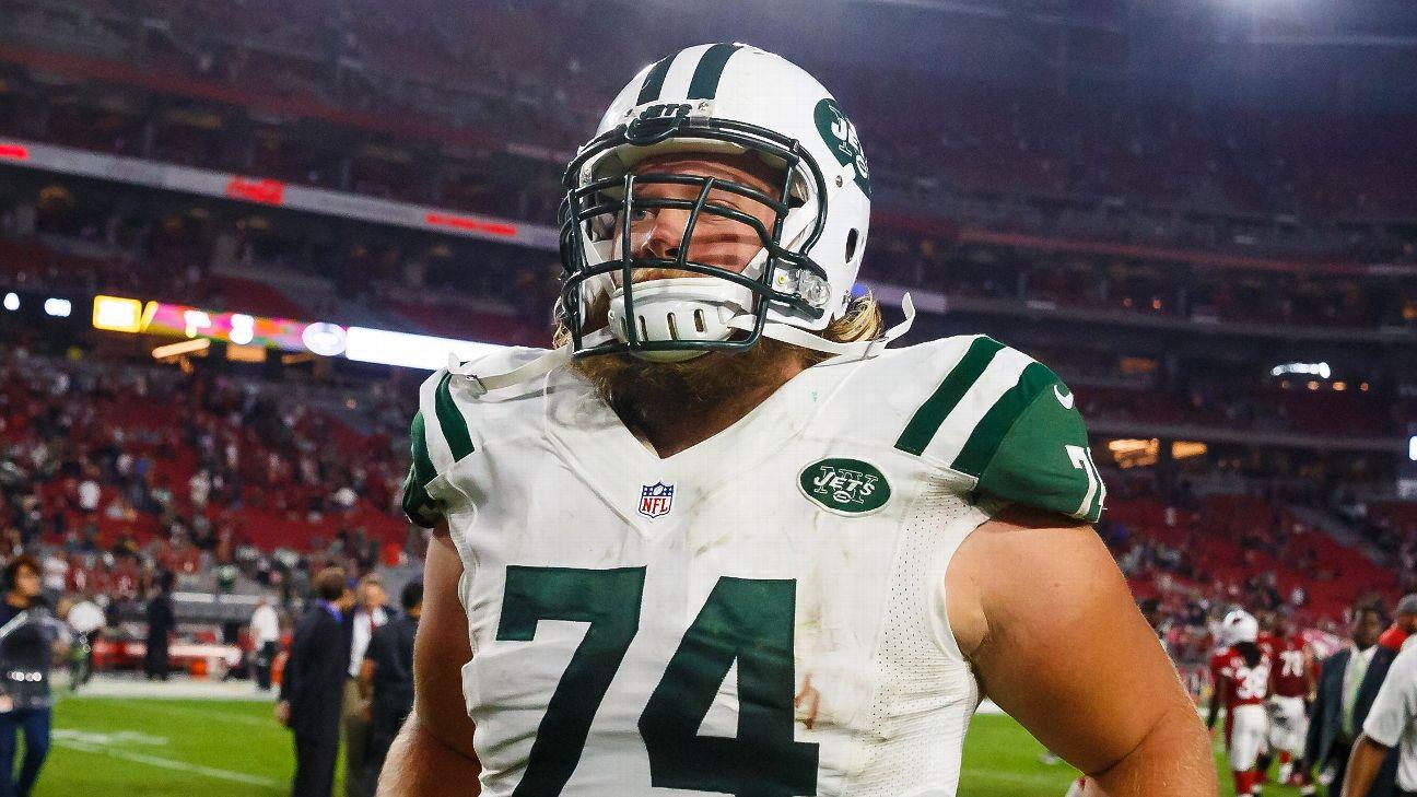 Former Jets star center Mangold dies at age 41